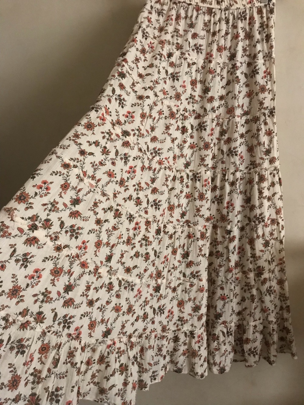 Denim & Supply Ralph Lauren Cream Maxi Skirt with Red Floral Print - Picture 3 of 7